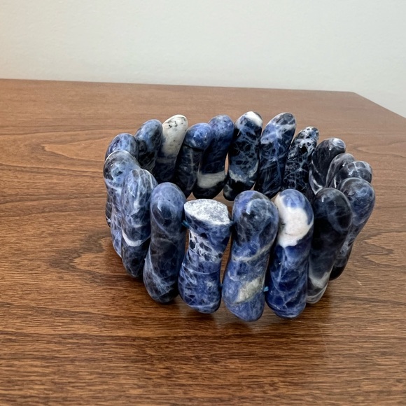 Beautiful stone bracelet - Picture 2 of 2
